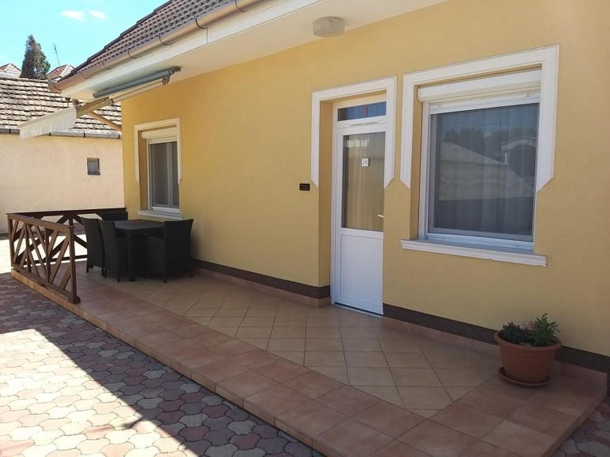 Garden Apartmanhaz 2 Hajdúszoboszló 외부 사진
