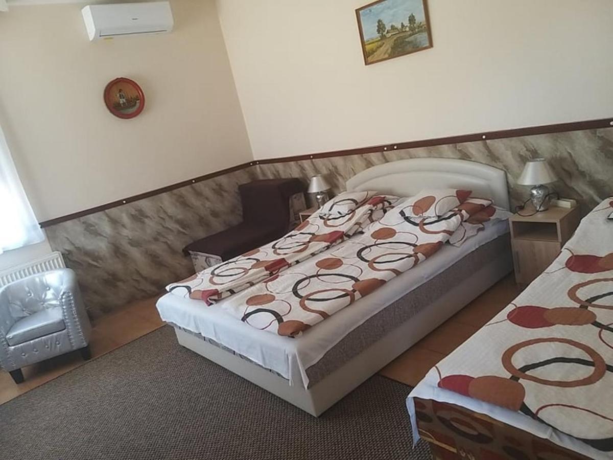 Garden Apartmanhaz 2 Hajdúszoboszló 외부 사진