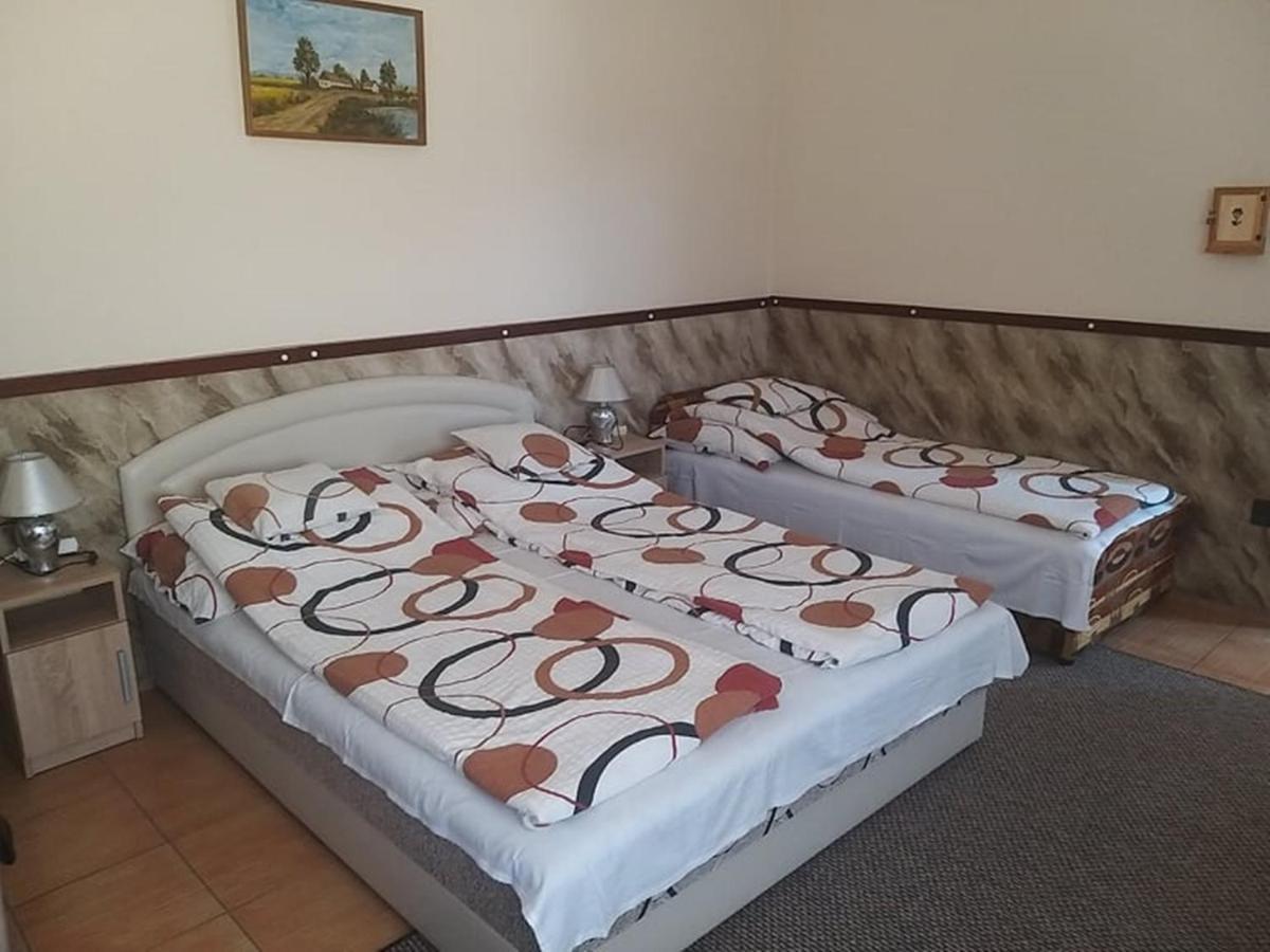Garden Apartmanhaz 2 Hajdúszoboszló 외부 사진